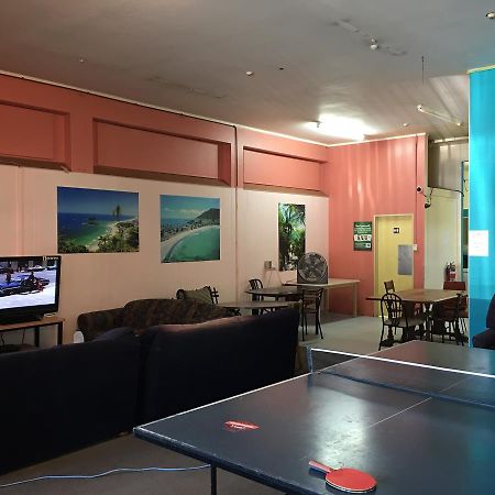 Tauranga Central Backpackers Hostel Екстериор снимка