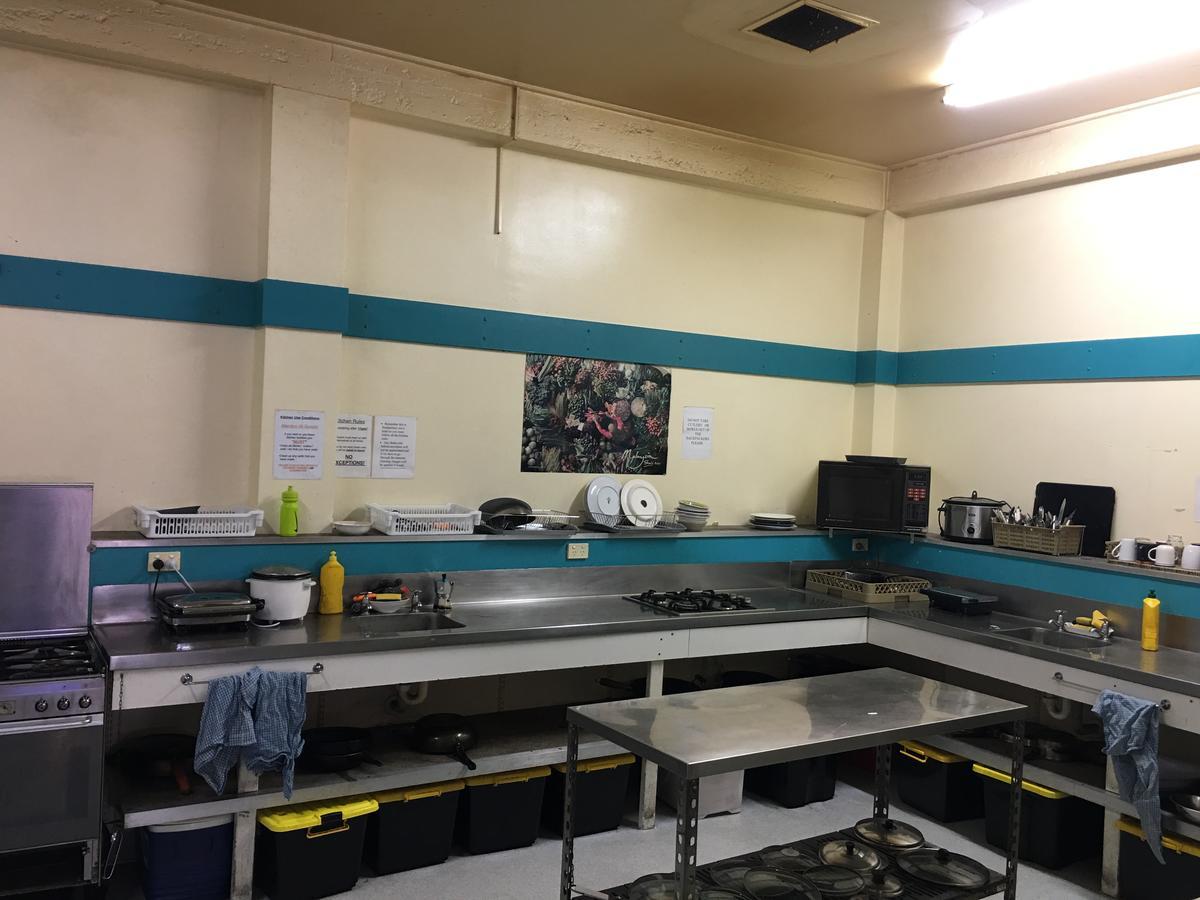 Tauranga Central Backpackers Hostel Екстериор снимка